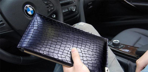 長川箱包皮具加盟連鎖 攜手全球加盟網(wǎng)，共贏箱包行業(yè)新藍(lán)海